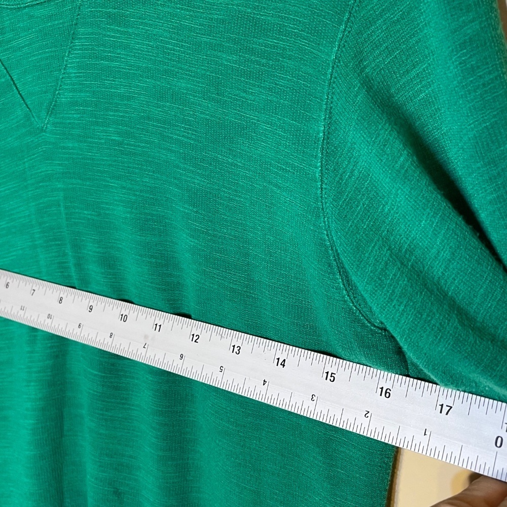 Monrow Green Women's Sweater - Picture 7 of 7